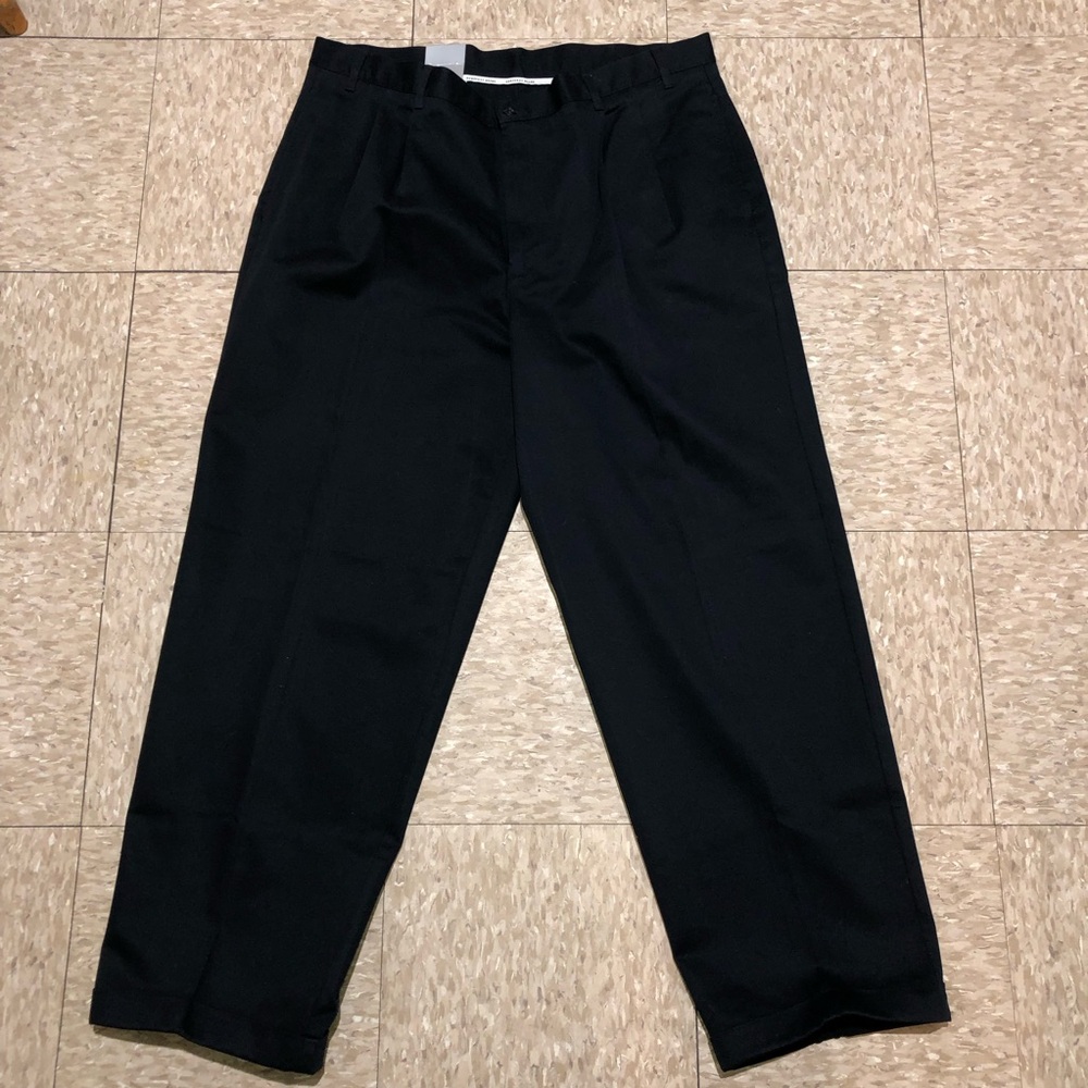 Men's Relaxed Fit Pants in Black Size 40x30 Geoffrey Beene